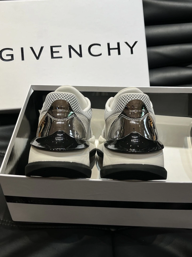 Elegant Gxvxnchy Sneakers 154642