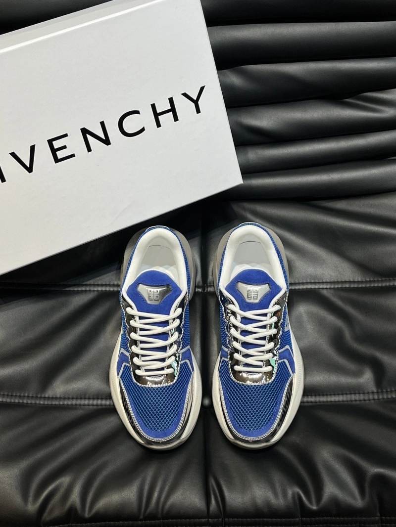 Compact Gxvxnchy Sneakers 154640