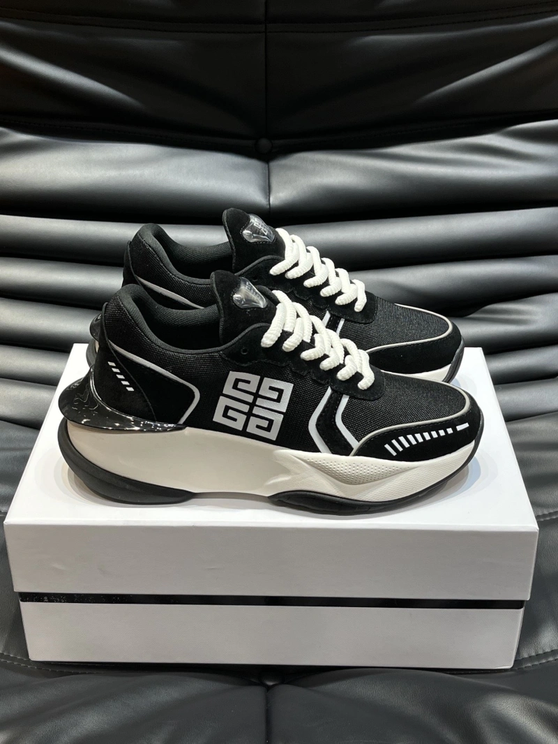 Comfortable Gxvxnchy Sneakers 154638