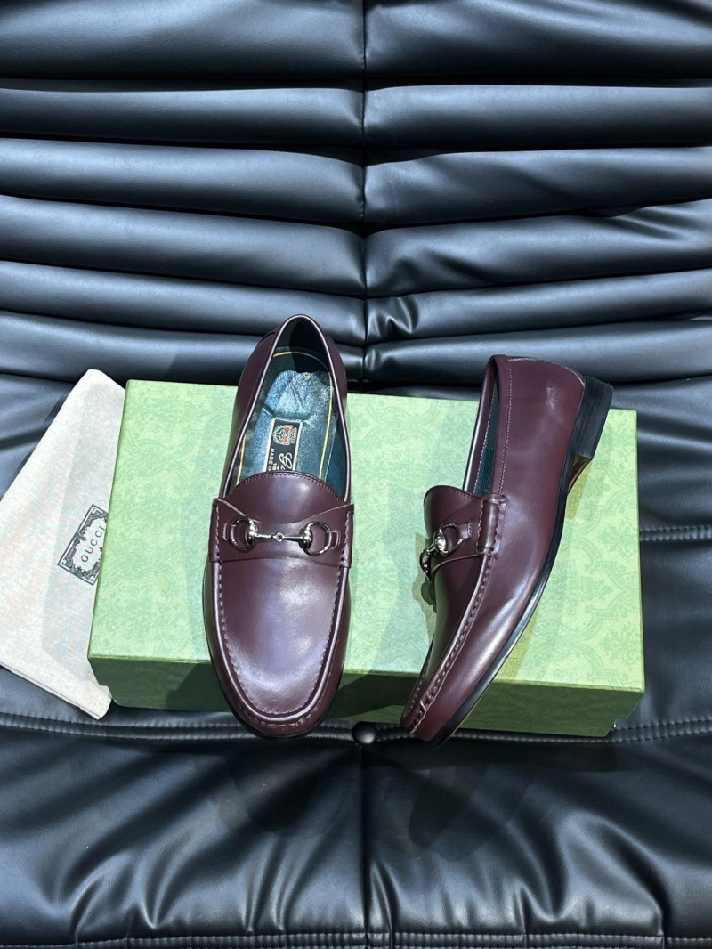 Trendsetting Gxccx Leather Shoes 166567