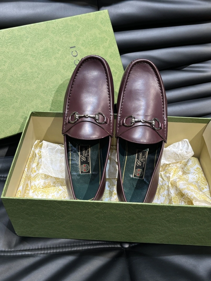 Trendsetting Gxccx Leather Shoes 166567