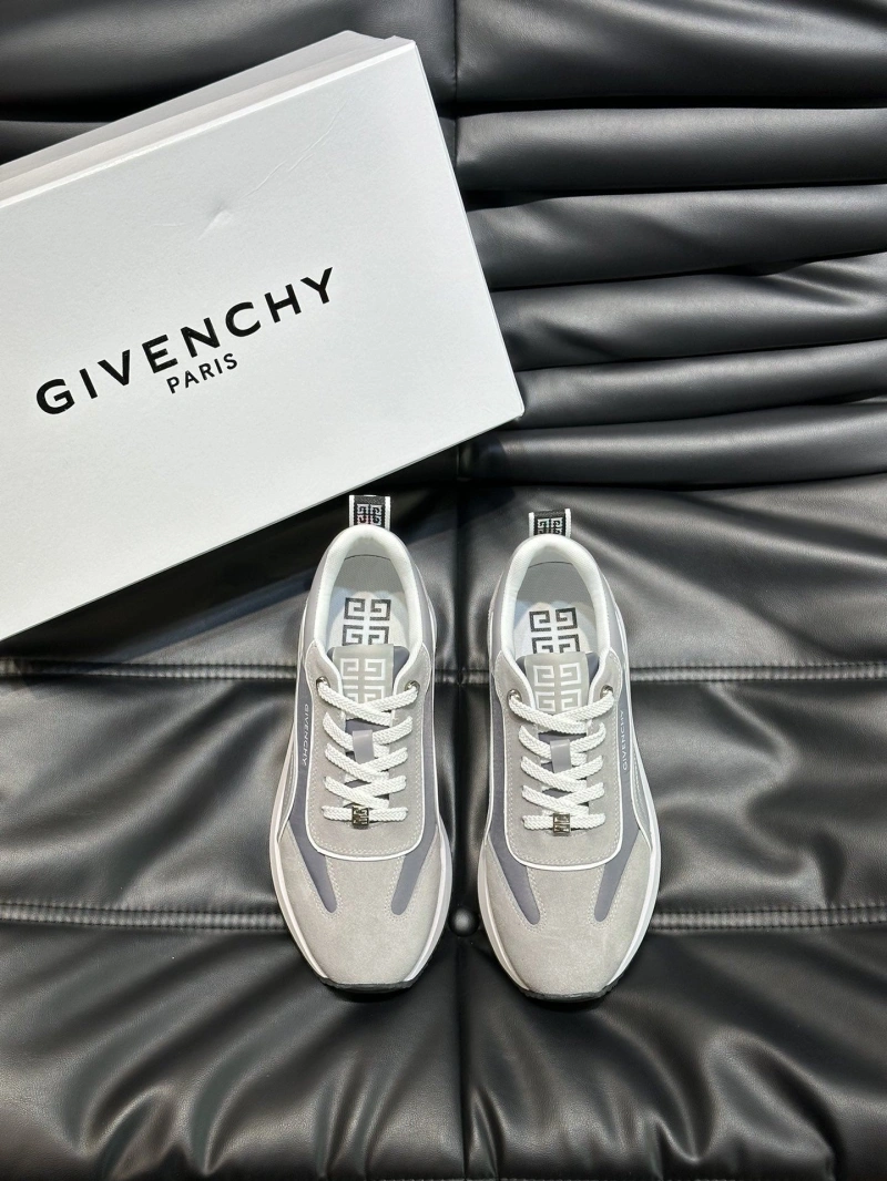 Gxvxnchy Sneakers Resilient 154634