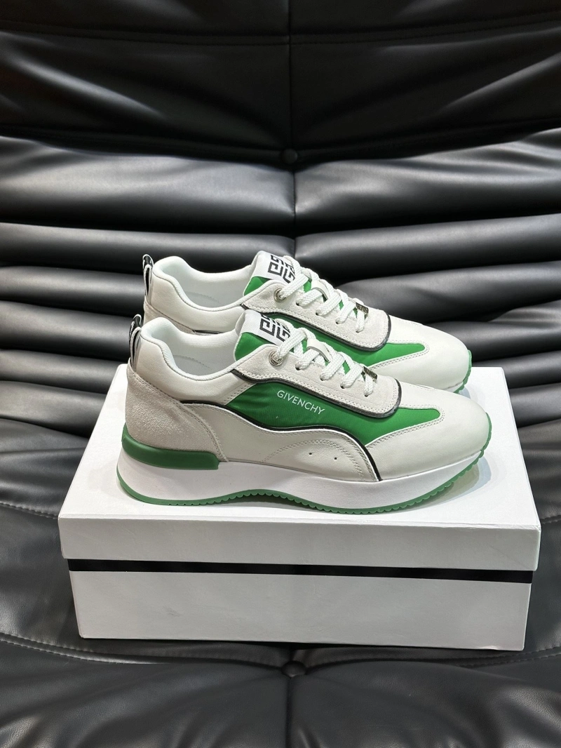 Resilient Gxvxnchy Sneakers 154633