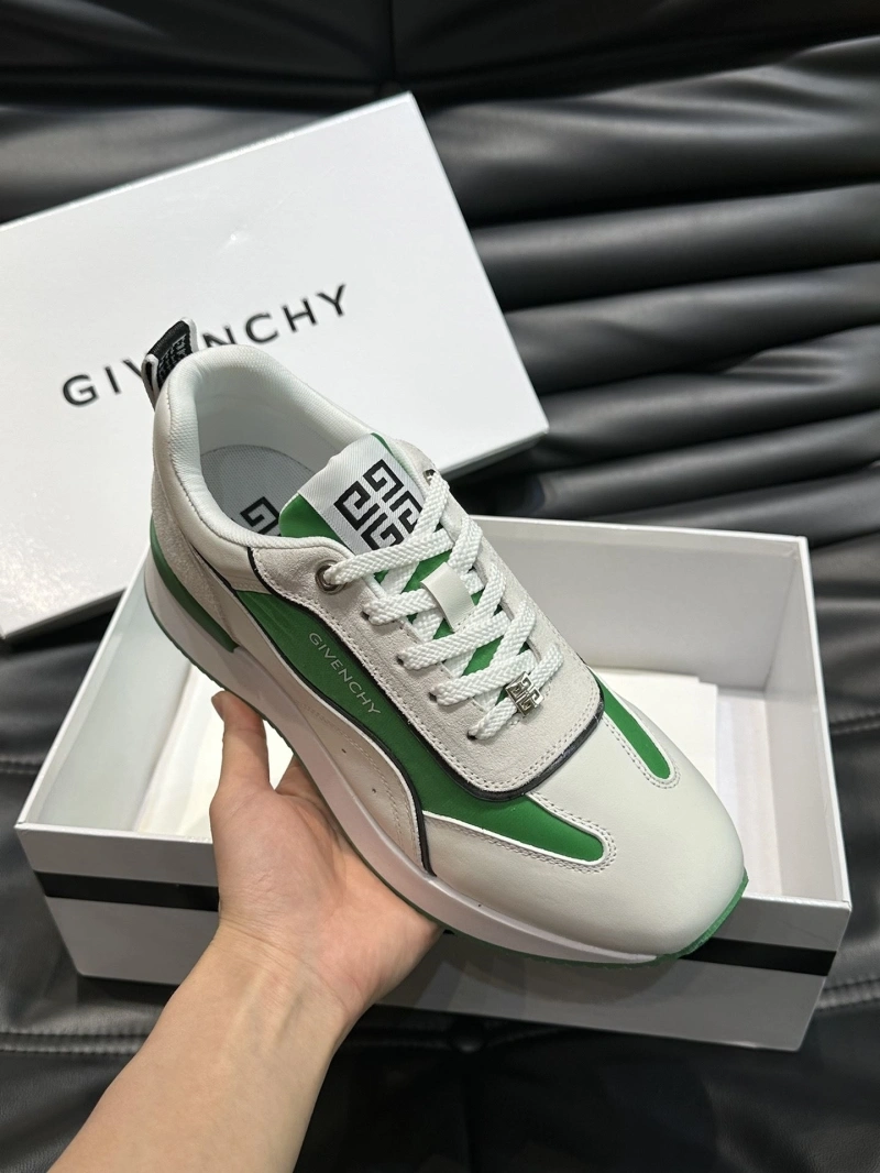 Resilient Gxvxnchy Sneakers 154633