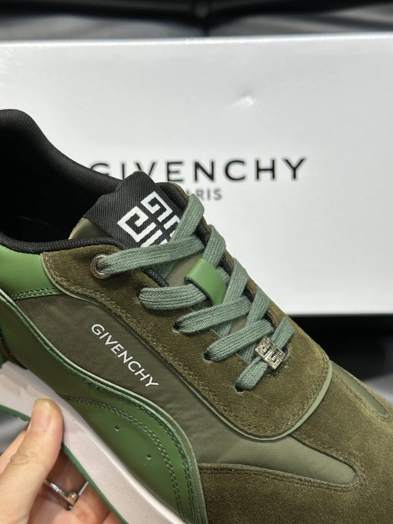 Gxvxnchy Sneakers UrbanStyle 154630