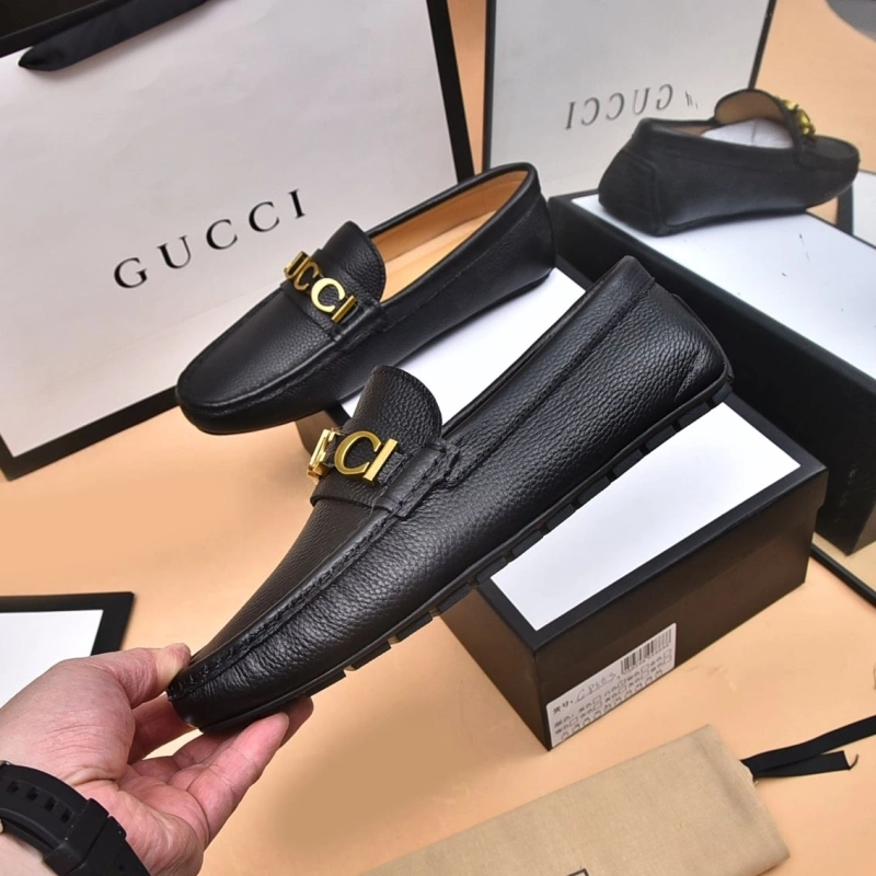 Flexible Gxccx Leather Shoes 155039