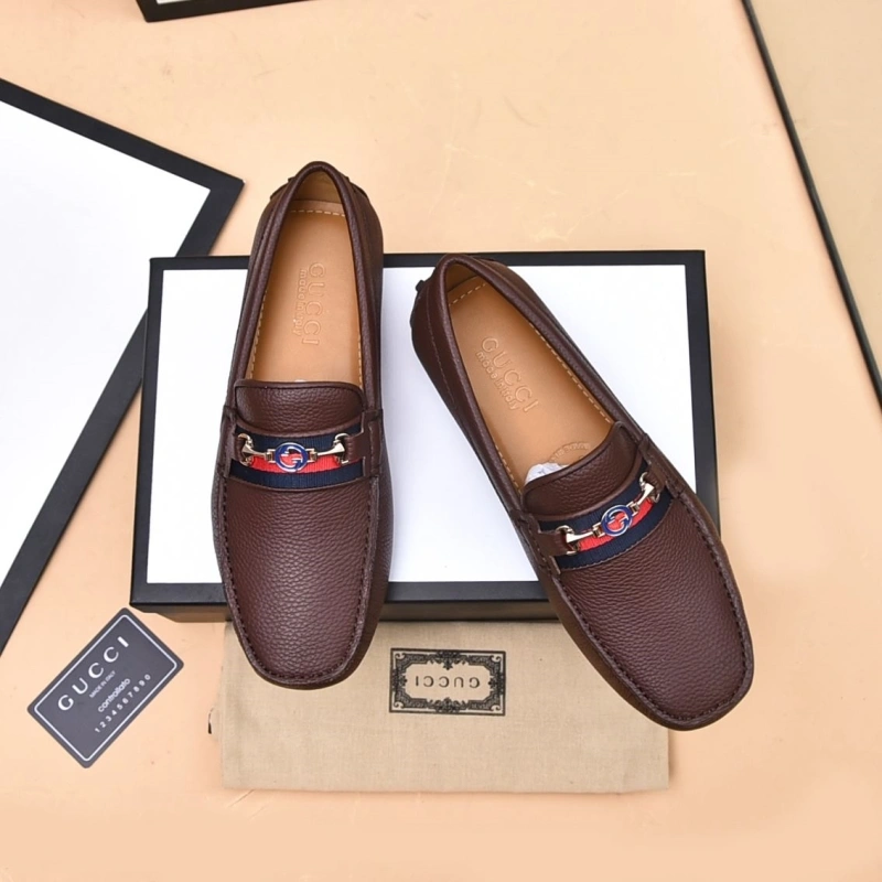 Stylish Gxccx Leather Shoes 166547