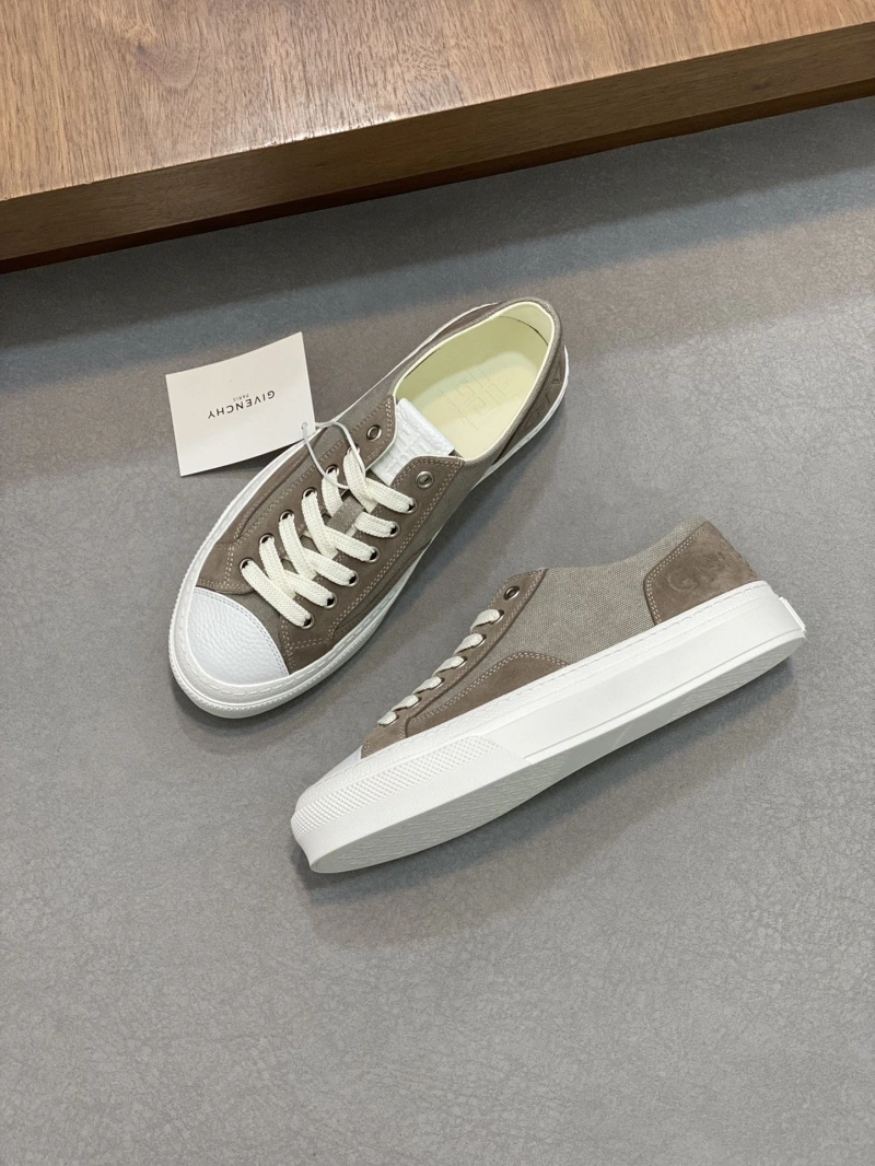 Gxvxnchy Sneakers Trendy 154631