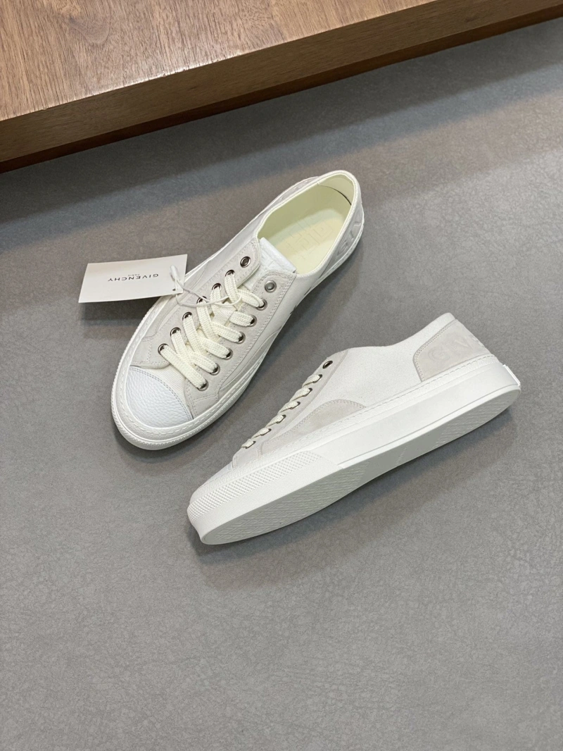 Gxvxnchy Sneakers Affordable 154629