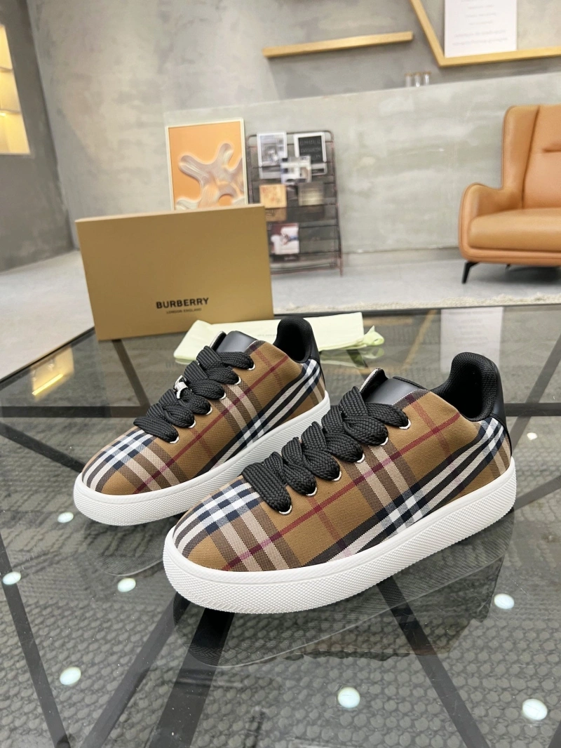 Functional Bxrbxrry Sneakers 115479