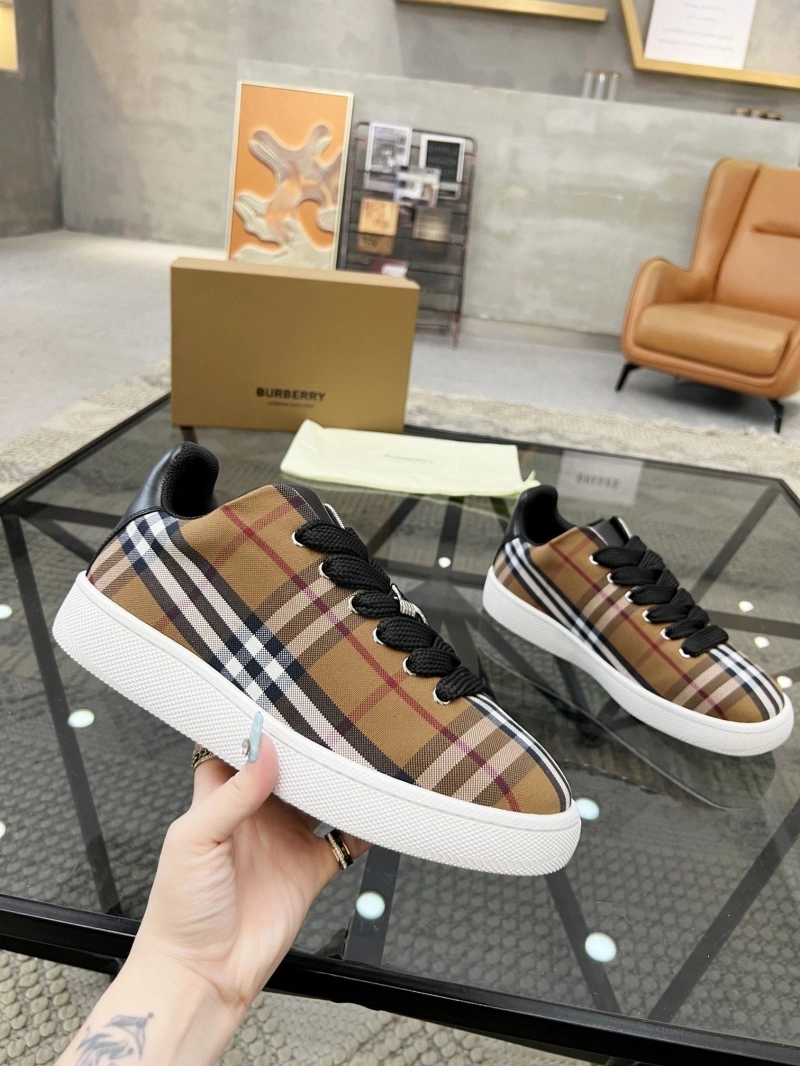 Functional Bxrbxrry Sneakers 115479