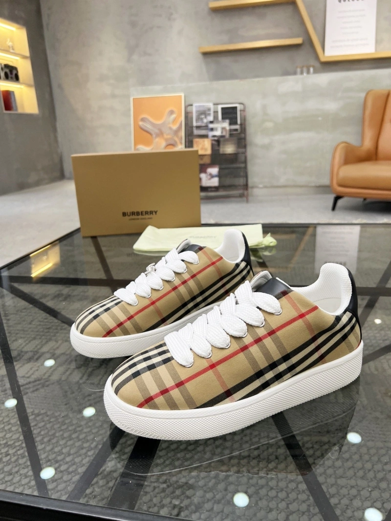 Bxrbxrry Sneakers WellDesigned 115477