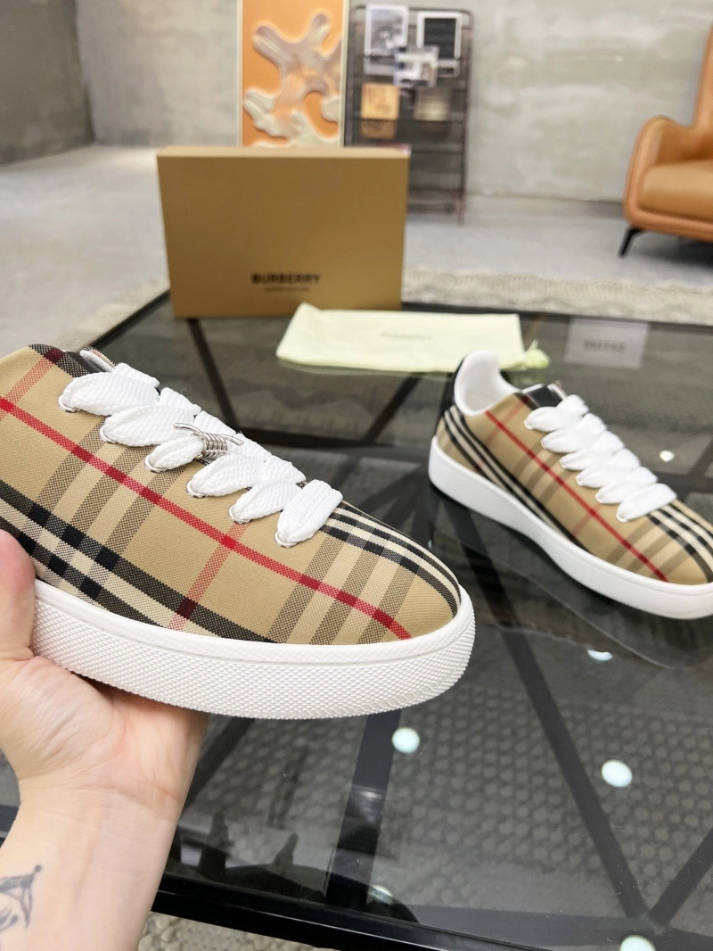 Bxrbxrry Sneakers WellDesigned 115477