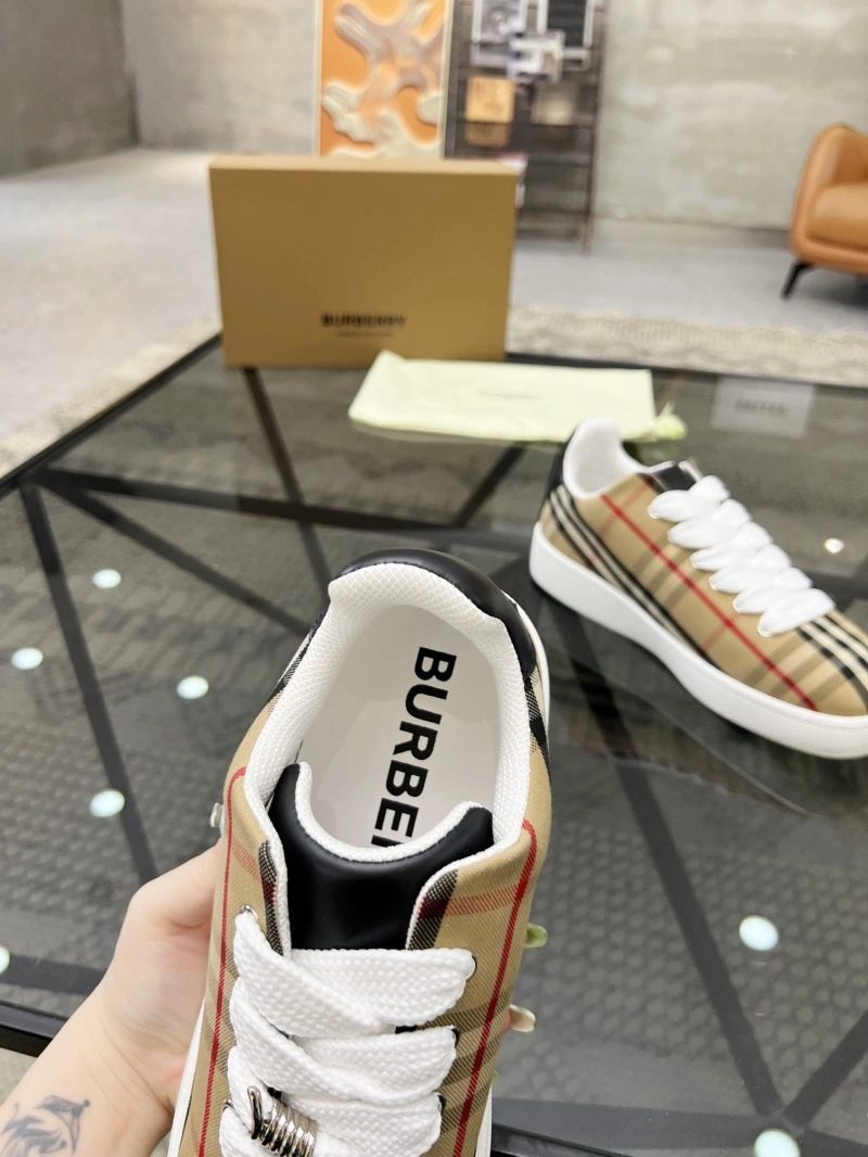 Bxrbxrry Sneakers WellDesigned 115477