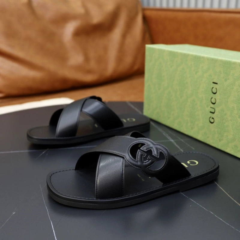 Resilient Gxccx Slippers 166434