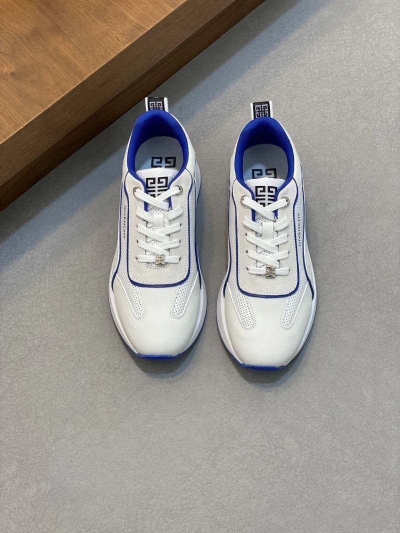 DailyWear Gxvxnchy Sneakers 154624