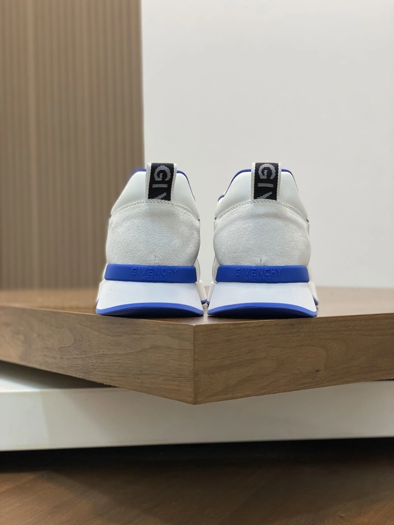 DailyWear Gxvxnchy Sneakers 154624