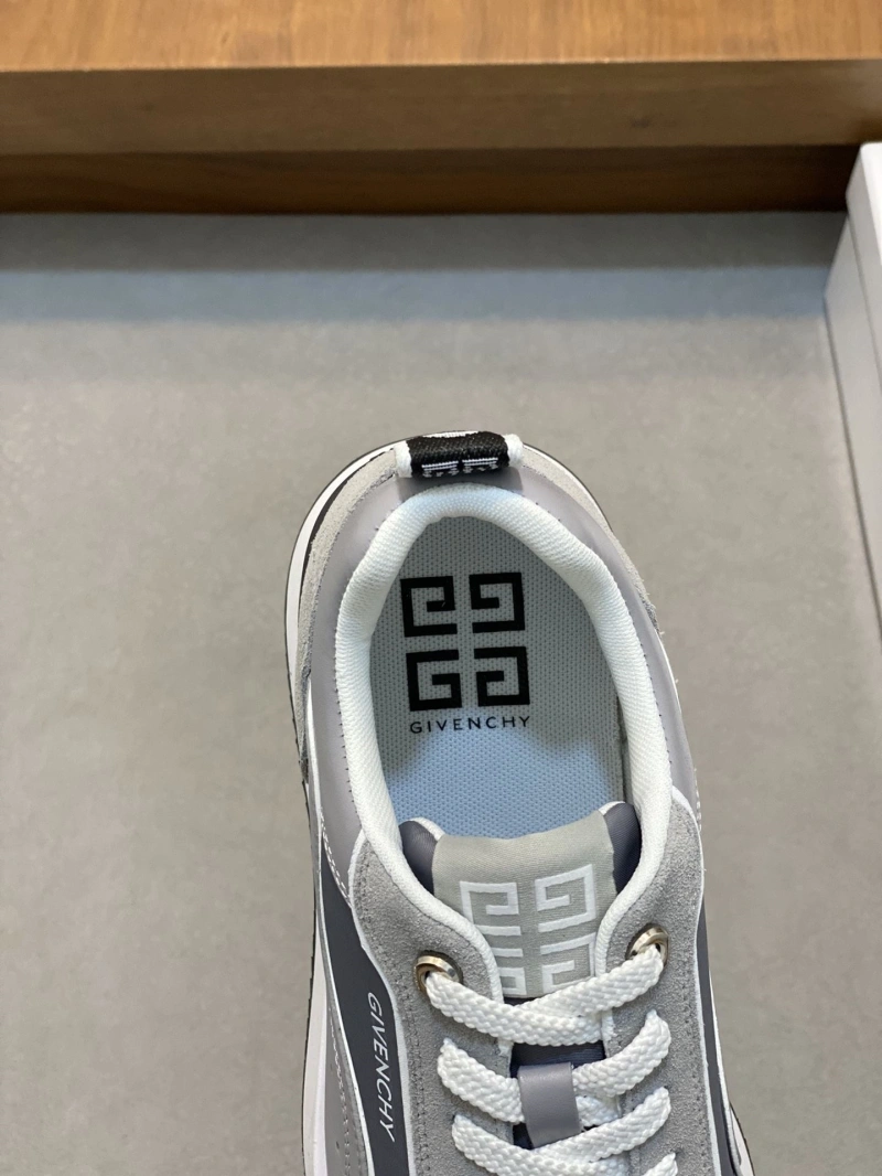 Bold Gxvxnchy Sneakers 154622