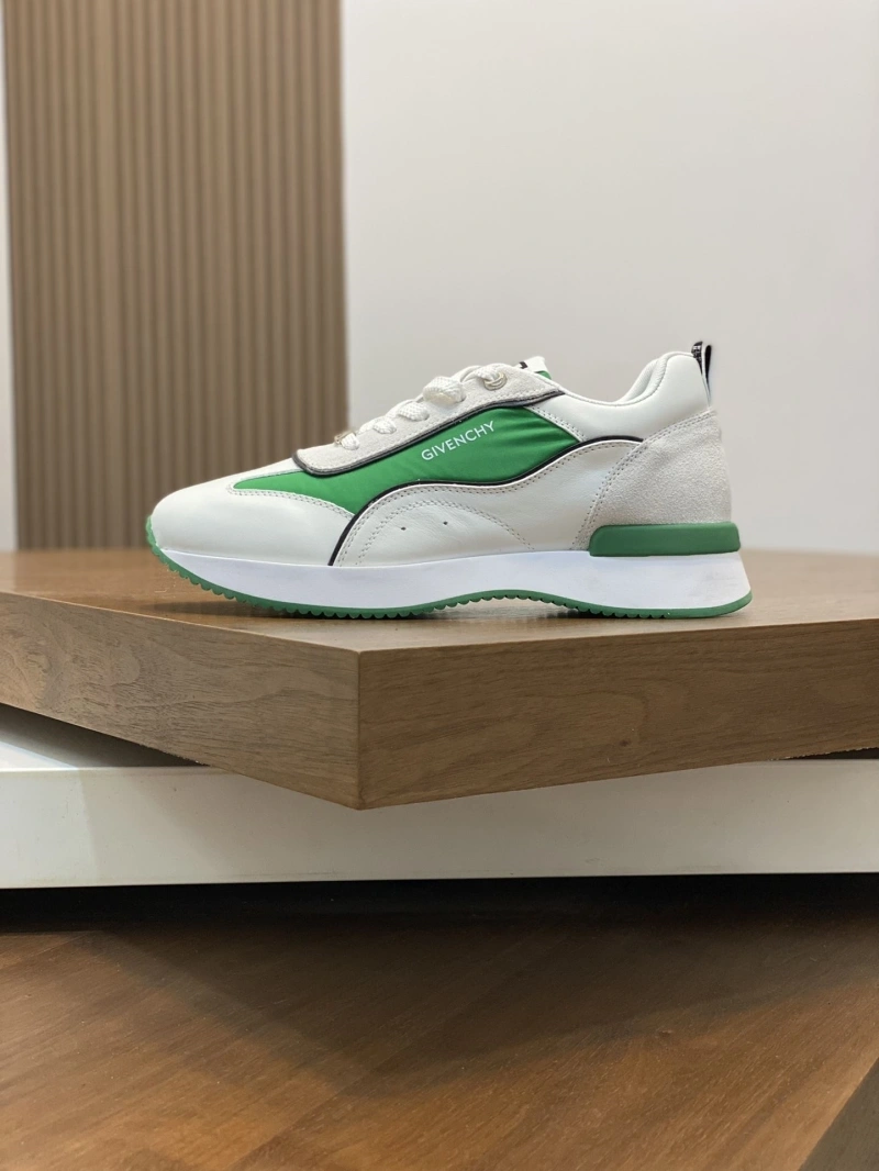 Gxvxnchy Sneakers Modern 154614