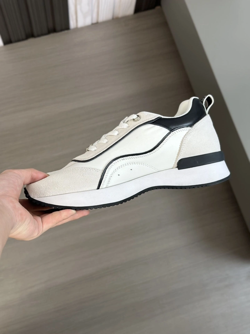 Gxvxnchy Sneakers TopPick 154621