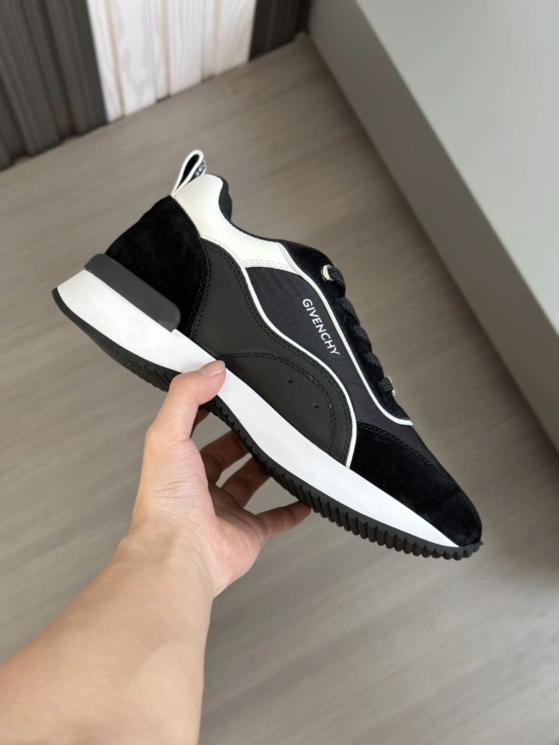 Gxvxnchy Sneakers Reliable 154613