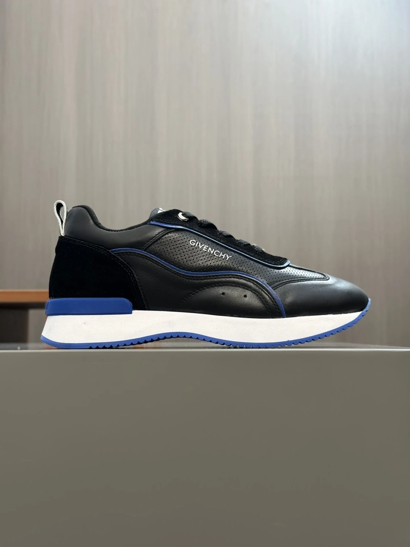 Gxvxnchy Sneakers Durable 154618