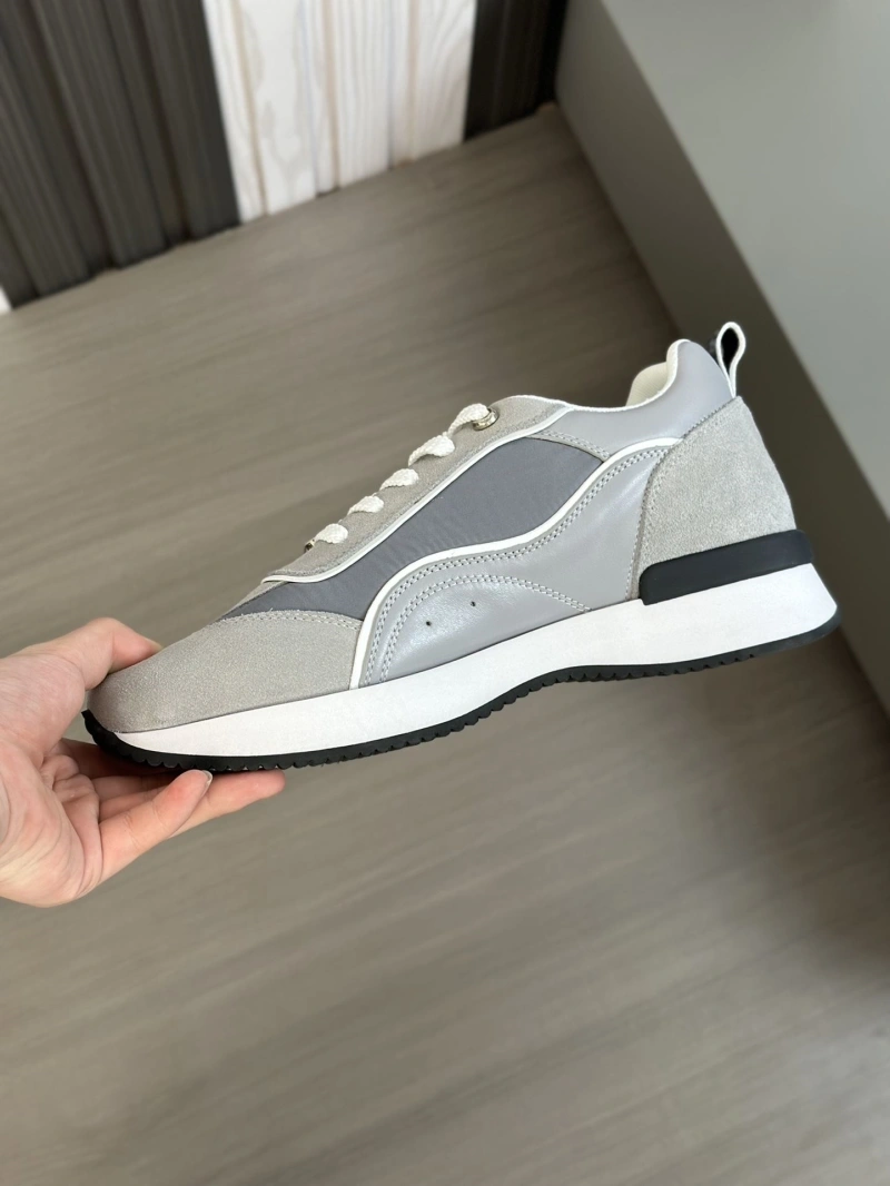 Efficient Gxvxnchy Sneakers 154628