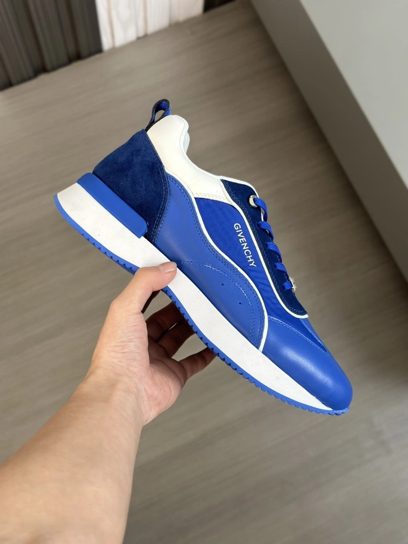 Gxvxnchy Sneakers Bold 154616