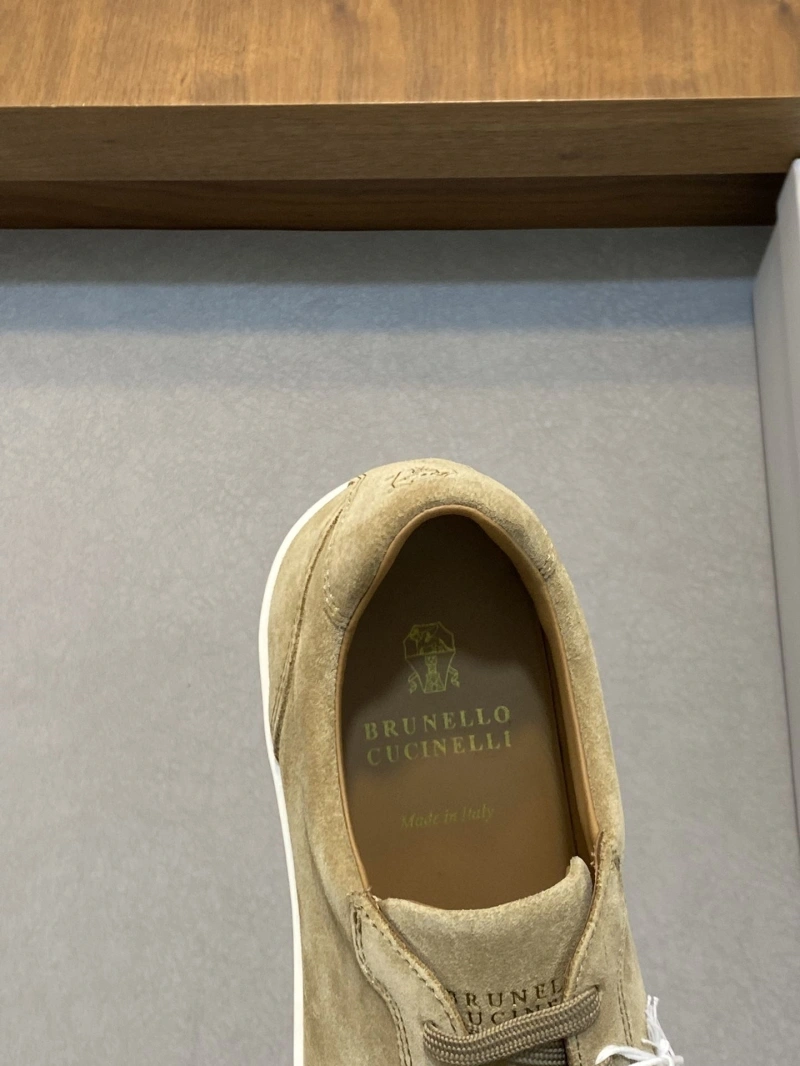 Minimalist Brxnxllo Cxcxnelli Sneakers 114270