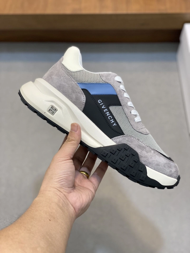 Popular Gxvxnchy Sneakers 154607