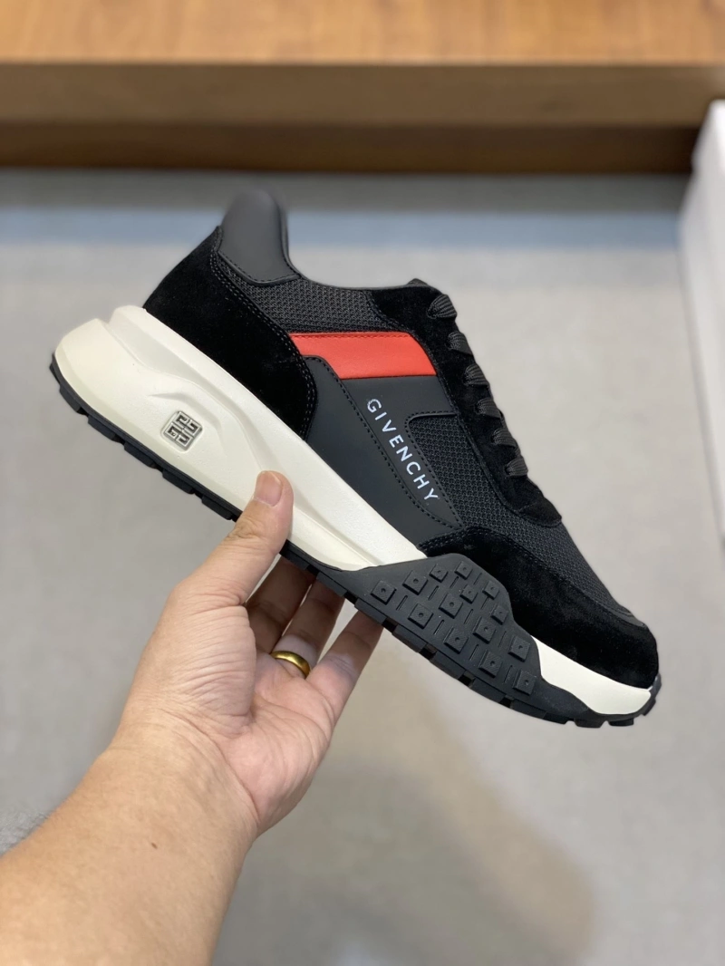 Gxvxnchy Sneakers NewStyle 154608