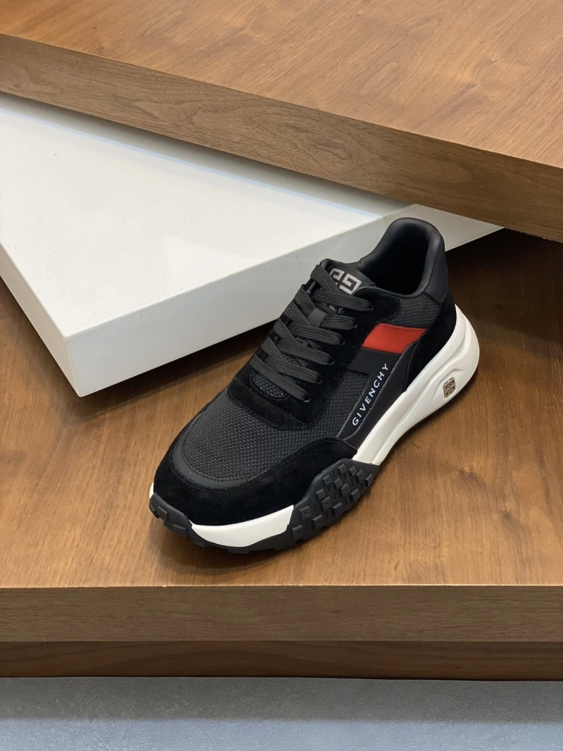 Gxvxnchy Sneakers NewStyle 154608