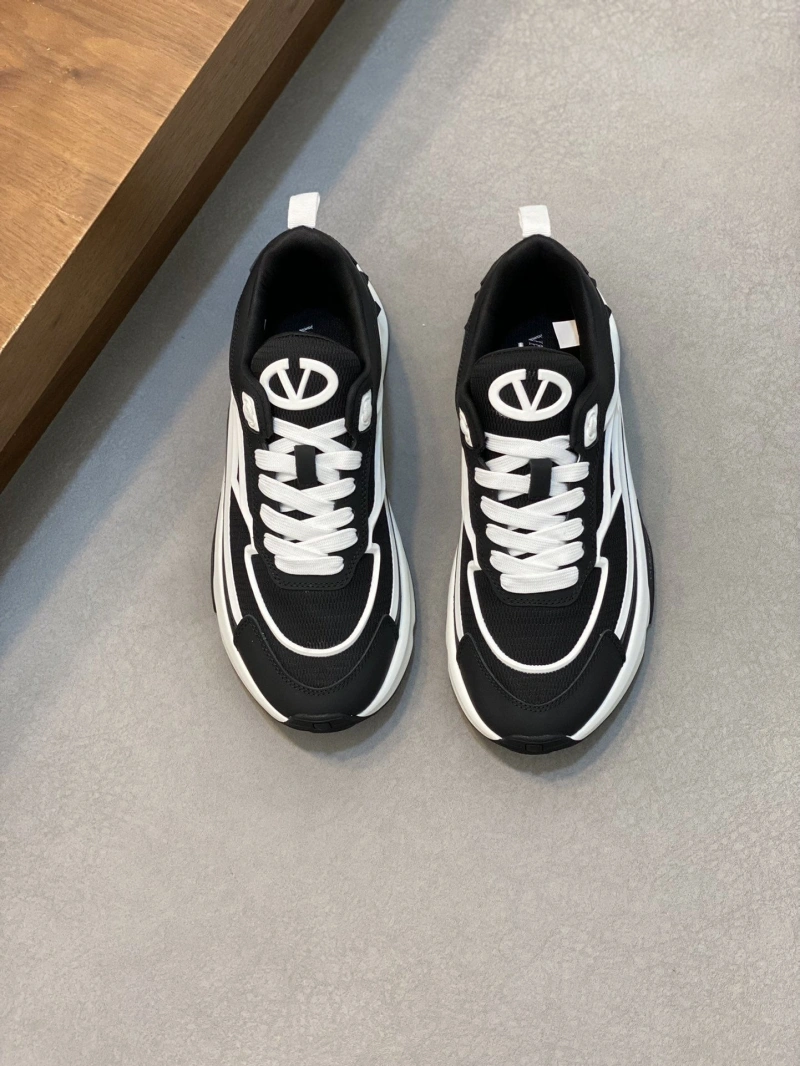 Bright Vxlxntino Sneakers 231081