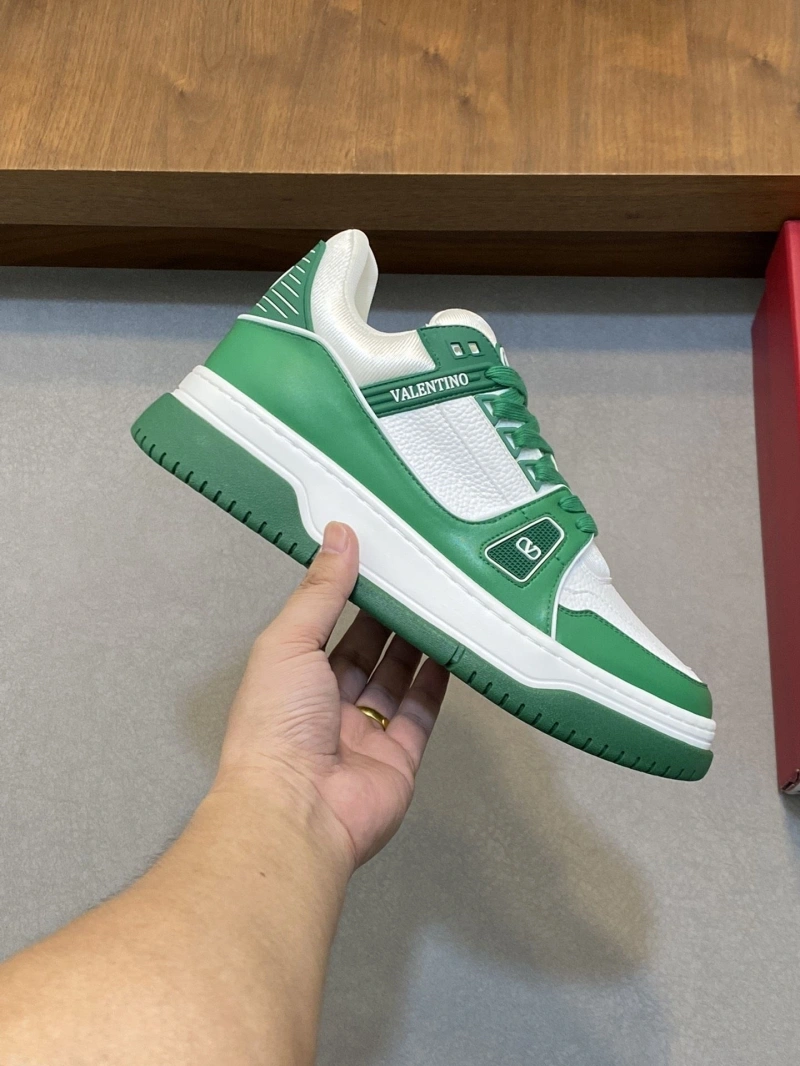 Durable Vxlxntino Sneakers 231070