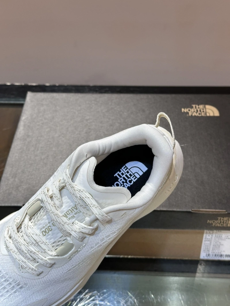 Vxlxntino Sneakers EasyMatch 231071