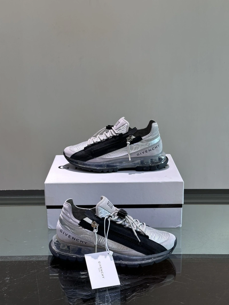 Gxvxnchy Sneakers Durable 153397