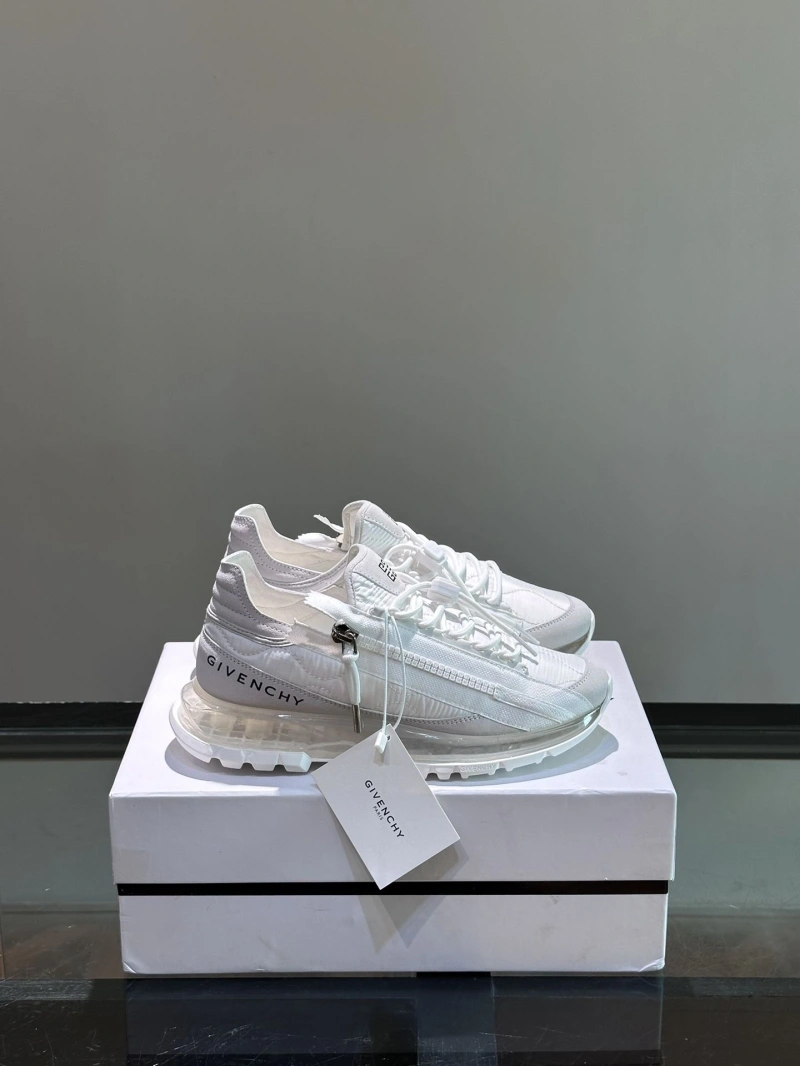Gxvxnchy Sneakers UrbanStyle 153395