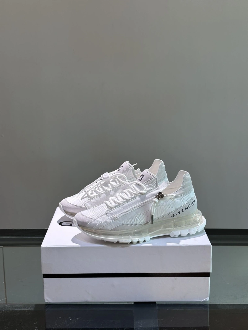 Gxvxnchy Sneakers UrbanStyle 153395