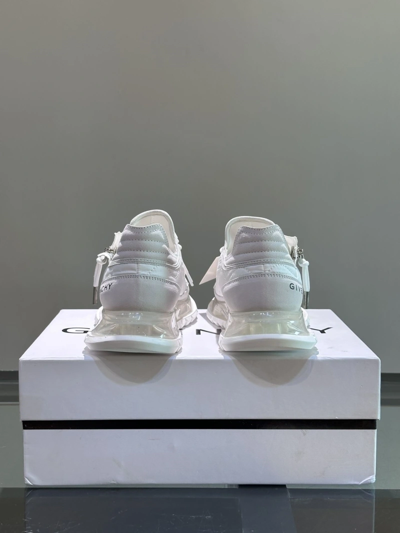 Gxvxnchy Sneakers UrbanStyle 153395