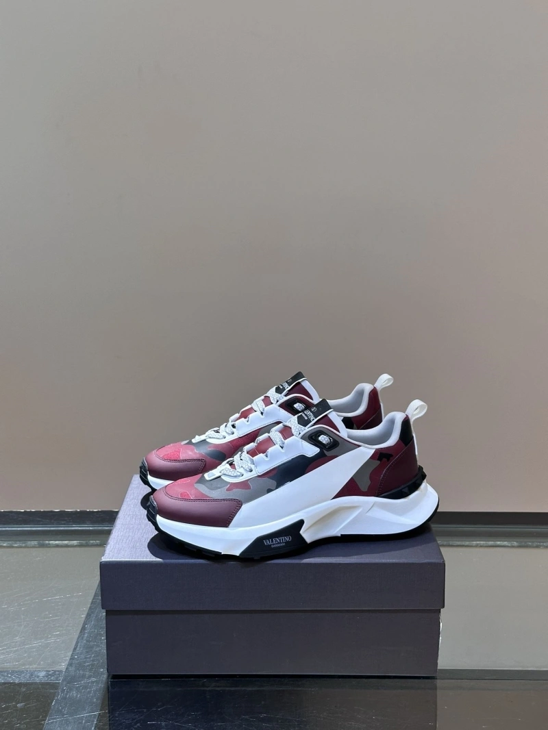 Elegant Vxlxntino Sneakers 231072