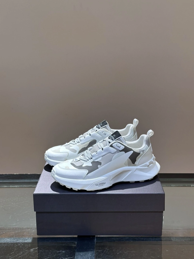 Modern Vxlxntino Sneakers 231061