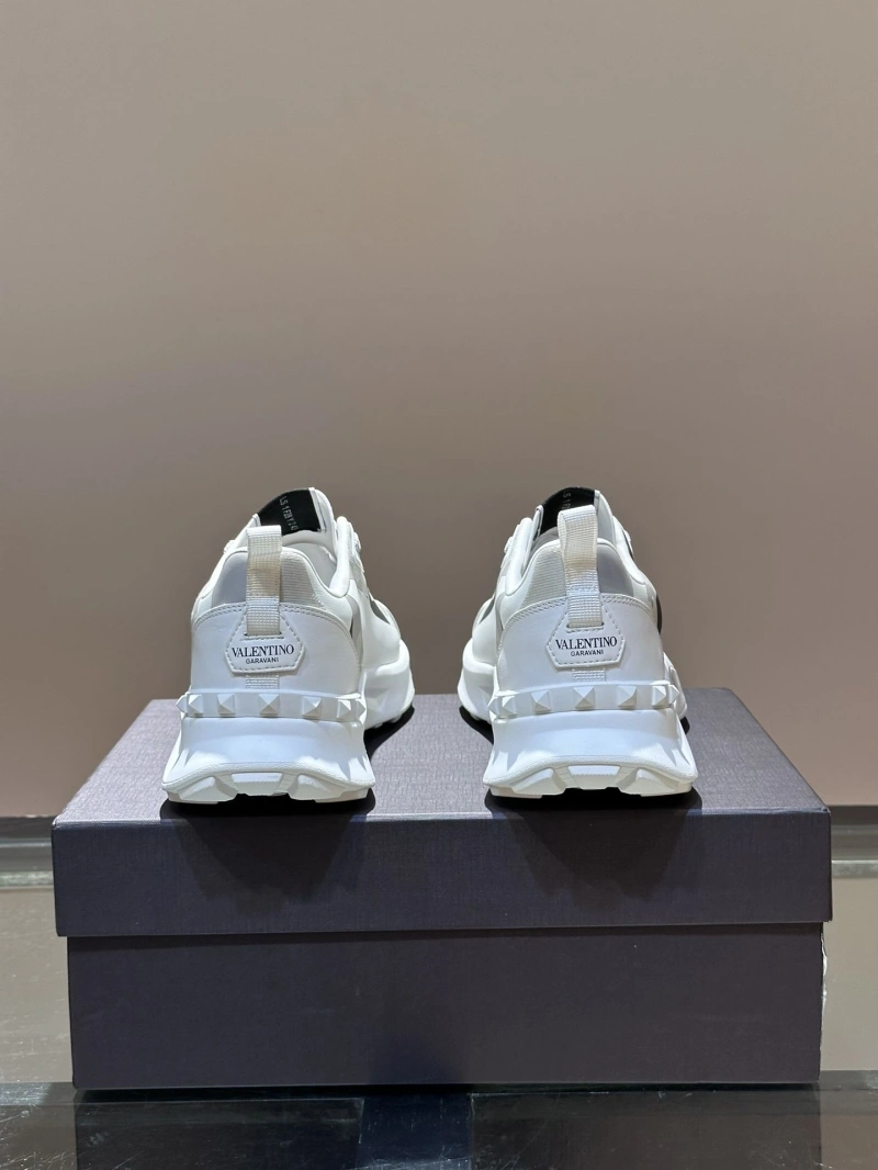 Modern Vxlxntino Sneakers 231061