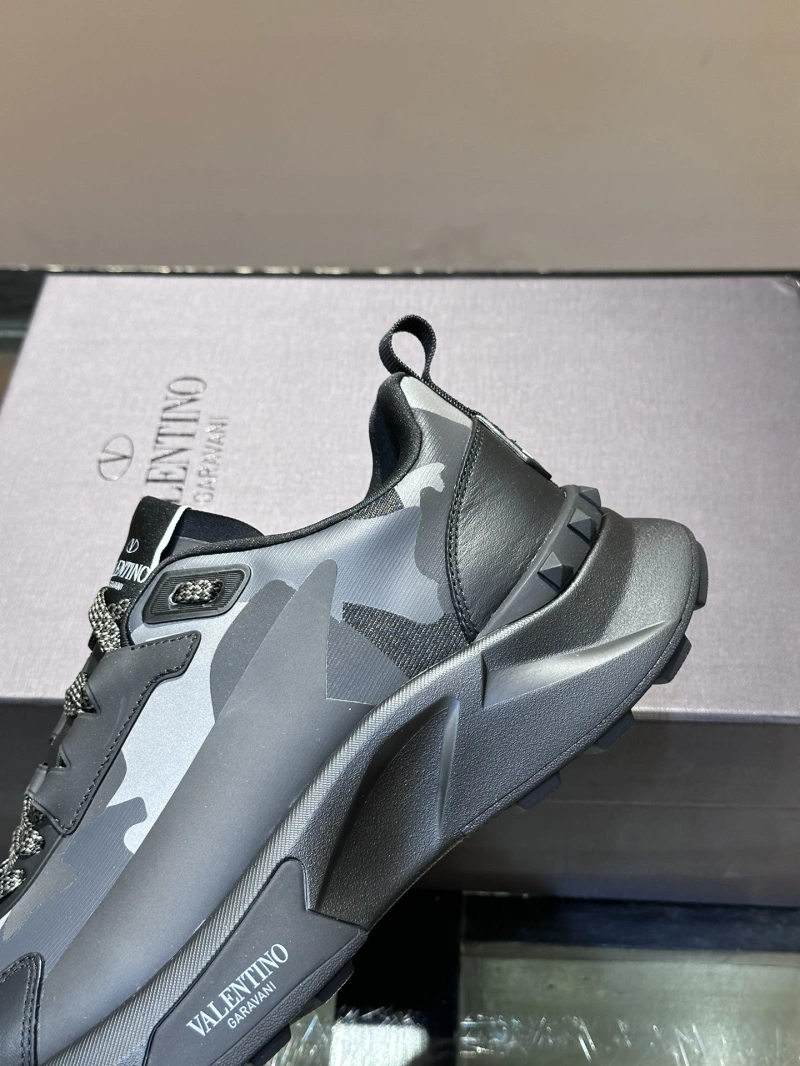SportInspired Vxlxntino Sneakers 231051
