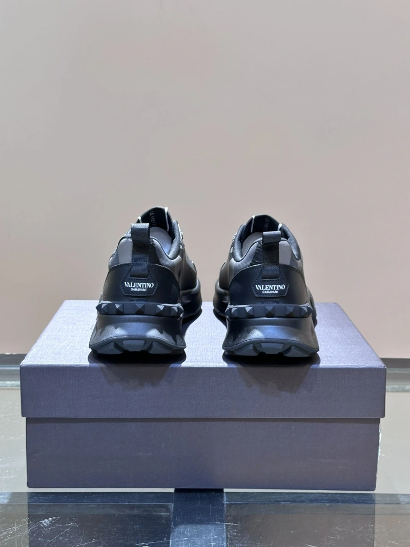 SportInspired Vxlxntino Sneakers 231051