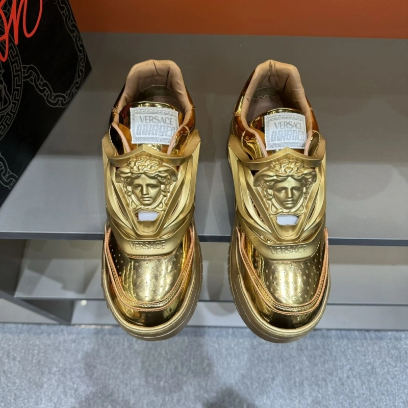 Gxvxnchy Sneakers Unique 153392