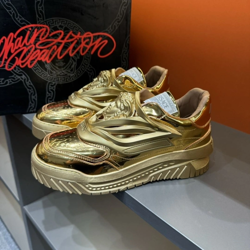 Gxvxnchy Sneakers Unique 153392