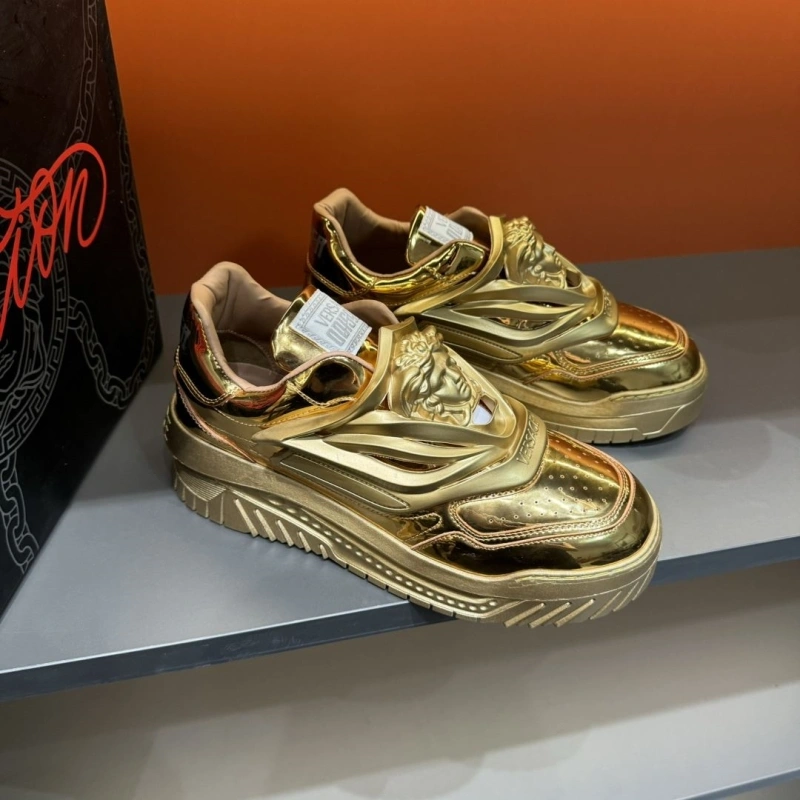 Gxvxnchy Sneakers Unique 153392