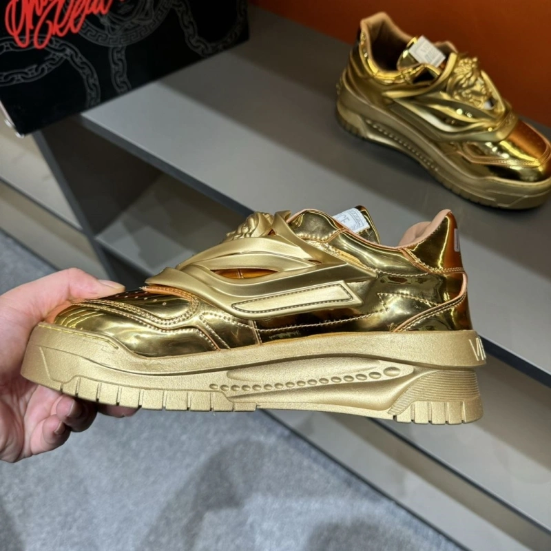 Gxvxnchy Sneakers Unique 153392