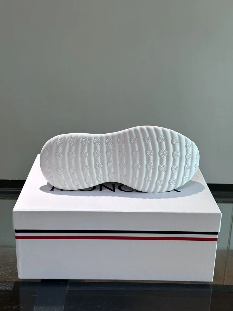 Comfortable Mxnclxr Sneakers 197578