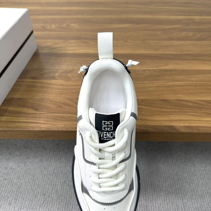 Gxvxnchy Sneakers Trendy 153386